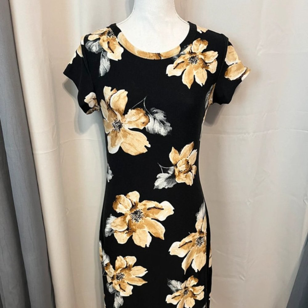Size L: EUC Cleo Flower Print Dress